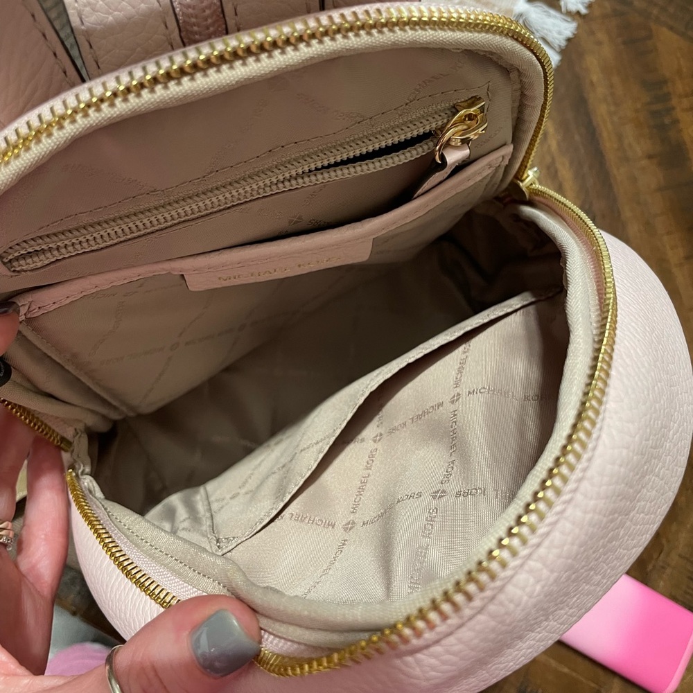 Michael Kors backpack - Picture 4 of 4
